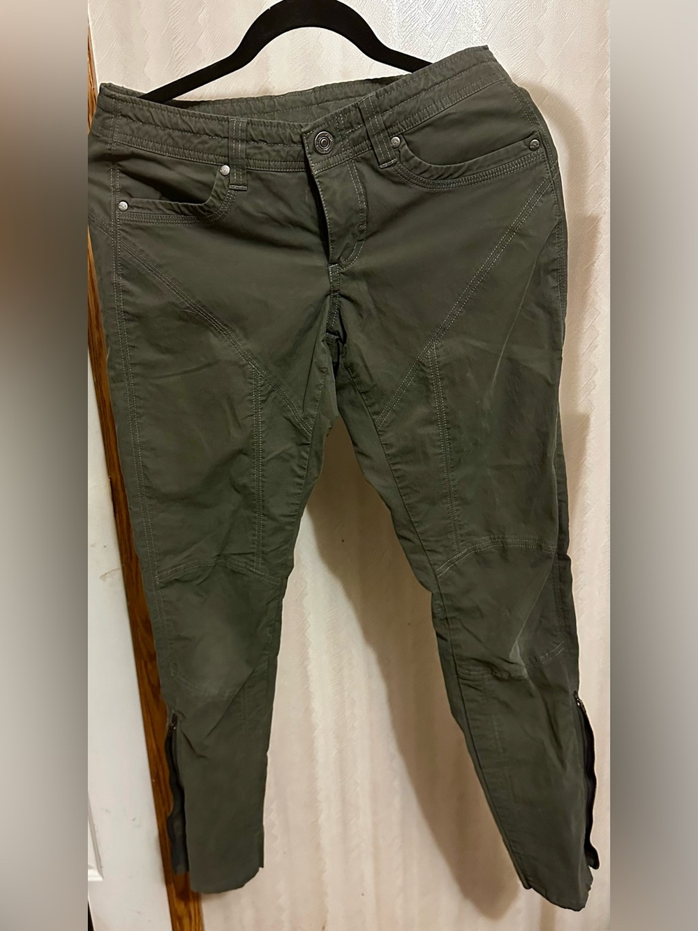 KUHL Inspiratr Ankle Zip pant (hiking) Olive Green